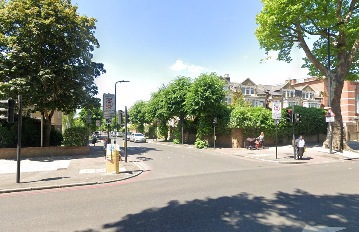 Dunsmure Road in Stamford Hill, where the attack happened (Google Maps)