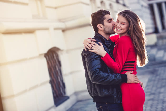 Kleine Gesten halten die Liebe frisch (Foto: Thinkstock)