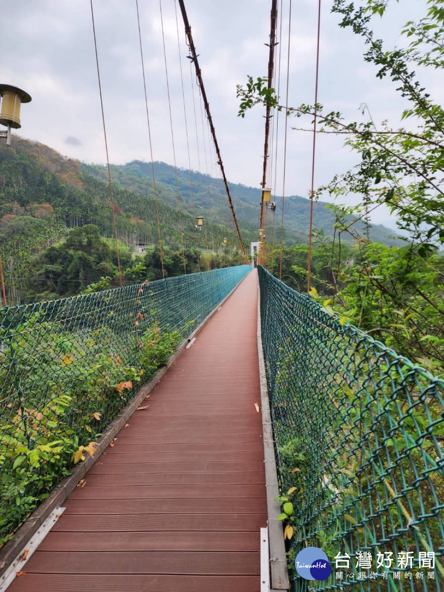 水里鵲橋。