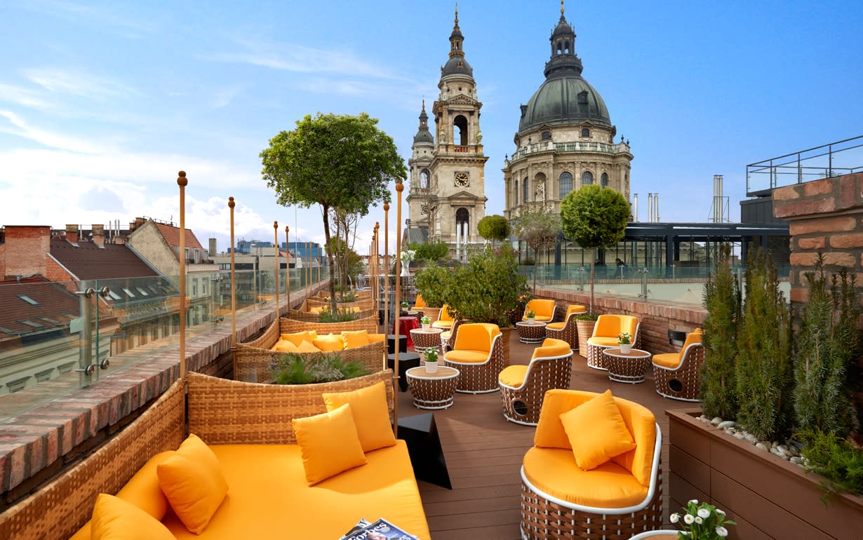 The Aria Hotel sits in the shadow of St Stephen's Basilica. - DGy