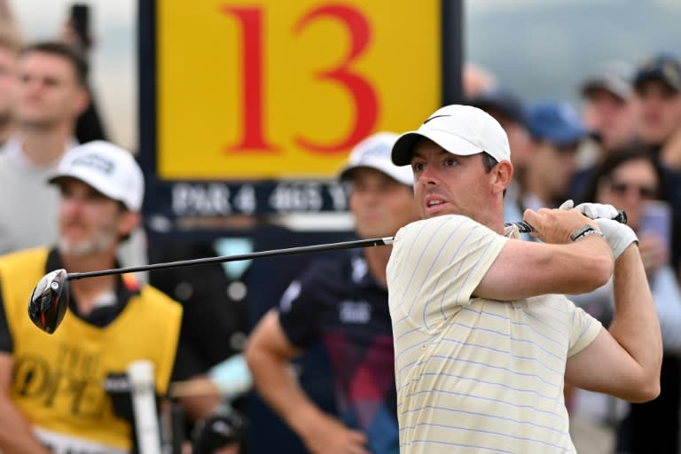 Éxito escocés: Rory McIlroy ganó el Abierto de Escocia con un putt para birdie en el último hoyo (Glyn KIRK)