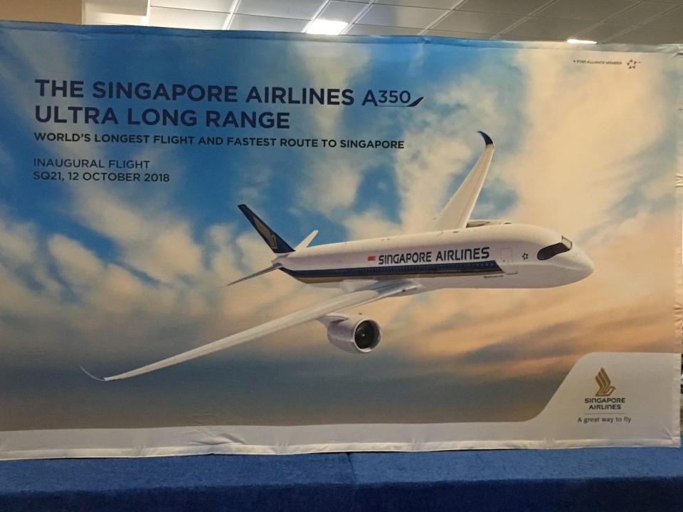 Singapore Airlines SQ 21