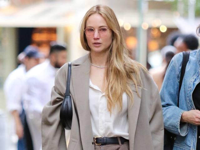 Jennifer Lawrence Wore My Best-Kept Secret for Sweatpant-Like Comfort