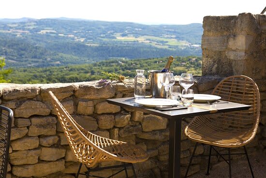 Majestic views of Provence at Jardin Sur le Toit