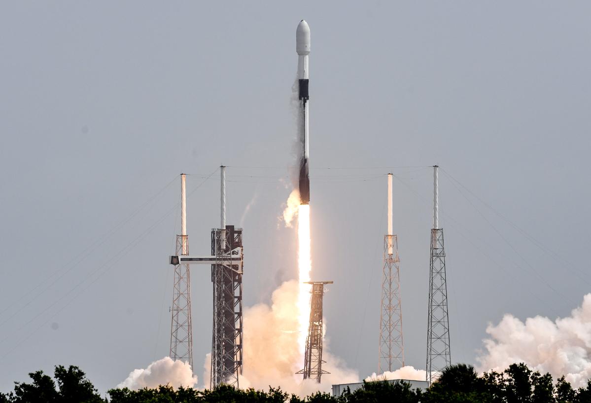 Back-to-back SpaceX launches from Florida's Space Coast will kick off the weekend