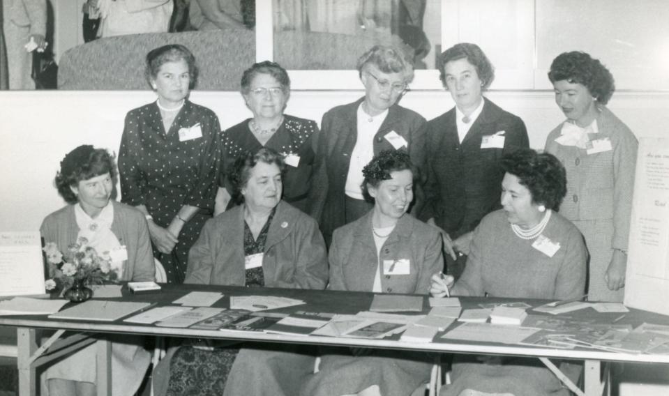 Exeter League of Women Voters ready to supply voters with election information in October 1960.