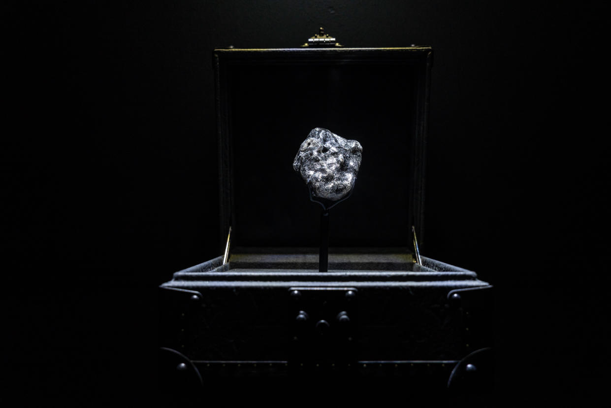 The Sewelô diamond. (PHOTO: Louis Vuitton)