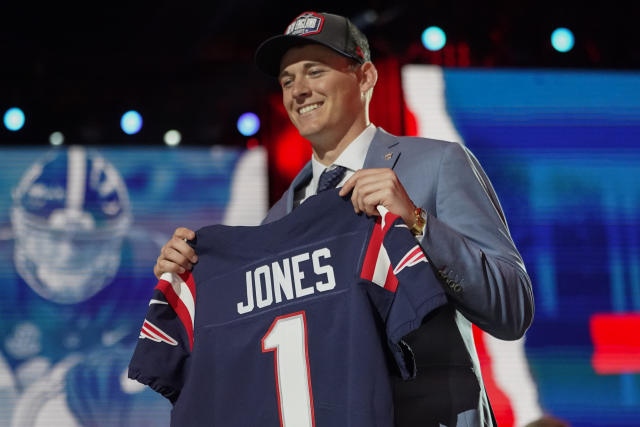 Here's when Mac Jones emerged as New England Patriots' No. 1 QB