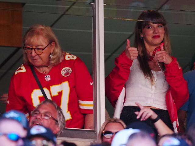 Sunday Night Football' Is A Sideshow To Tonight's Taylor Swift Appearance  At NY Jets Game – Deadline