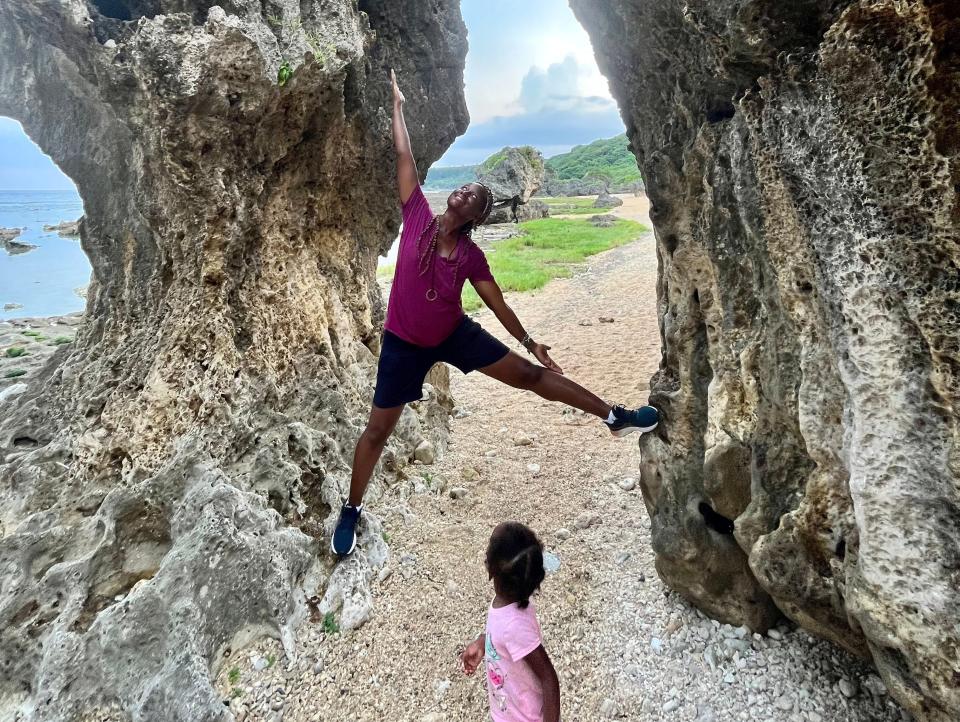 Acasia Olson enjoying a seaside trail with her daughter