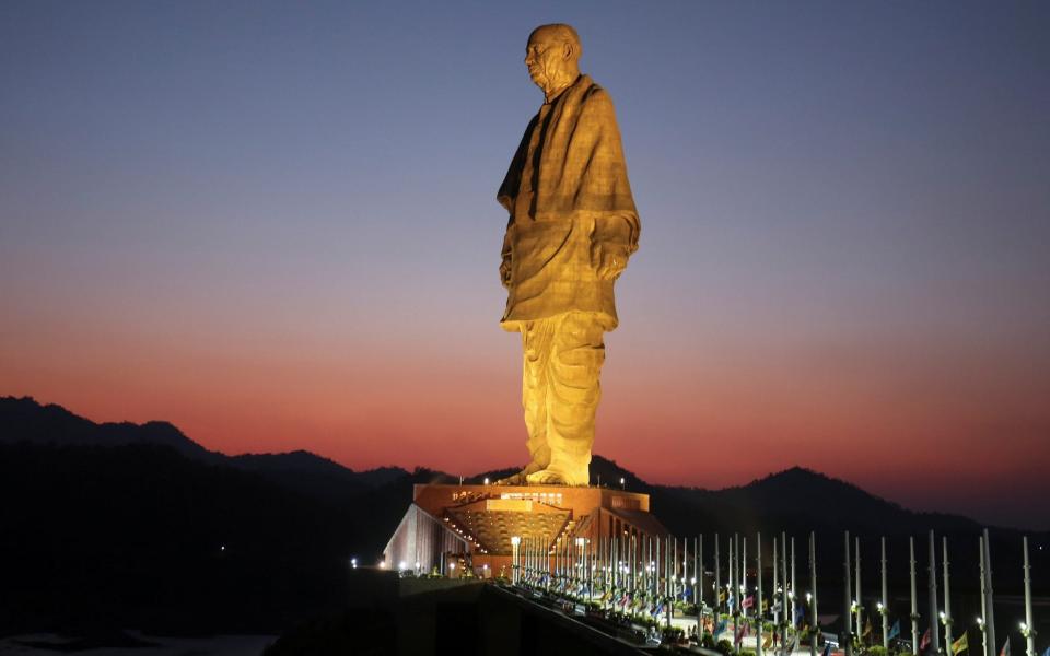 General view of the "Statue of Unity" portraying Sardar Vallabhbhai Patel, one of the founding fathers of India, during its inauguration in Kevadia, in the western state of Gujarat, India - AMIT DAVE /Reuters