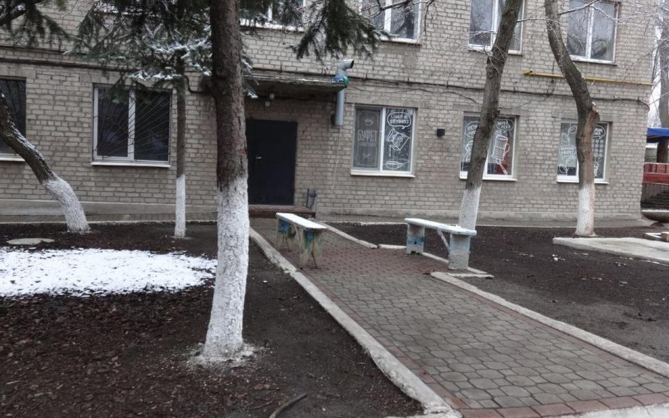 A photograph purporting to show the canteen used by guards at the secret Izolyatsia prison in Donetsk - Telegram channel " Donetsk Tractor Driver"