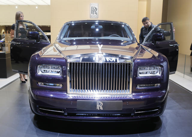 Saudi Arabia World Cup Players Rewarded With Rolls-Royce Phantoms