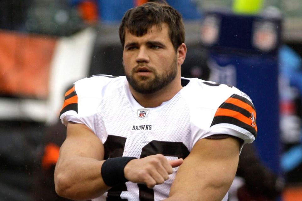 Peyton Hillis