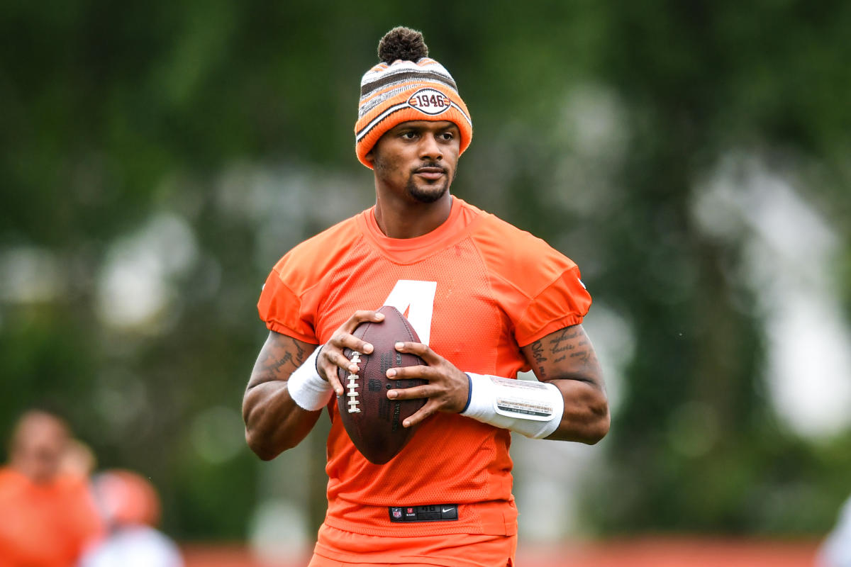 Former Houston Texans QB Deshaun Watson apologizes to women impacted