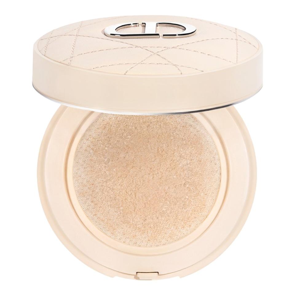 Dior Forever Cushion Powder. (PHOTO: Sephora)