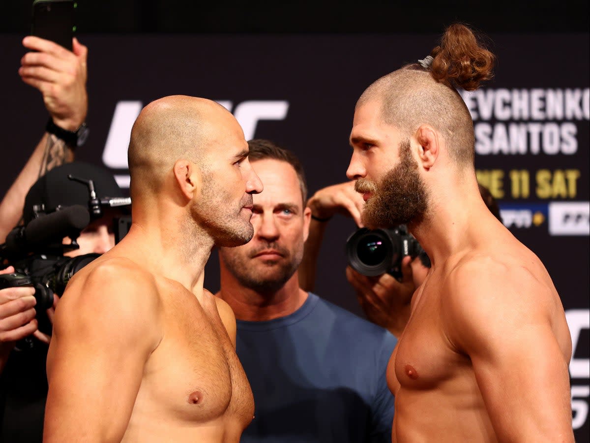 Glover Teixeira (left) defends the UFC light heavyweight title against Jiri Prochazka (Getty Images)