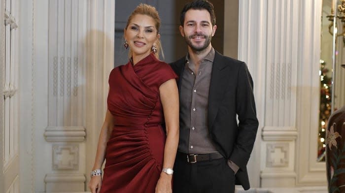 Hande Erçel confirma su relación con el empresario turco Hakan Sabancı