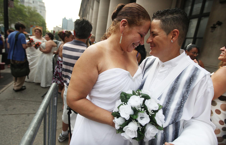 New York City Clerks Offices Open Sunday For First Day Of Gay Marriages