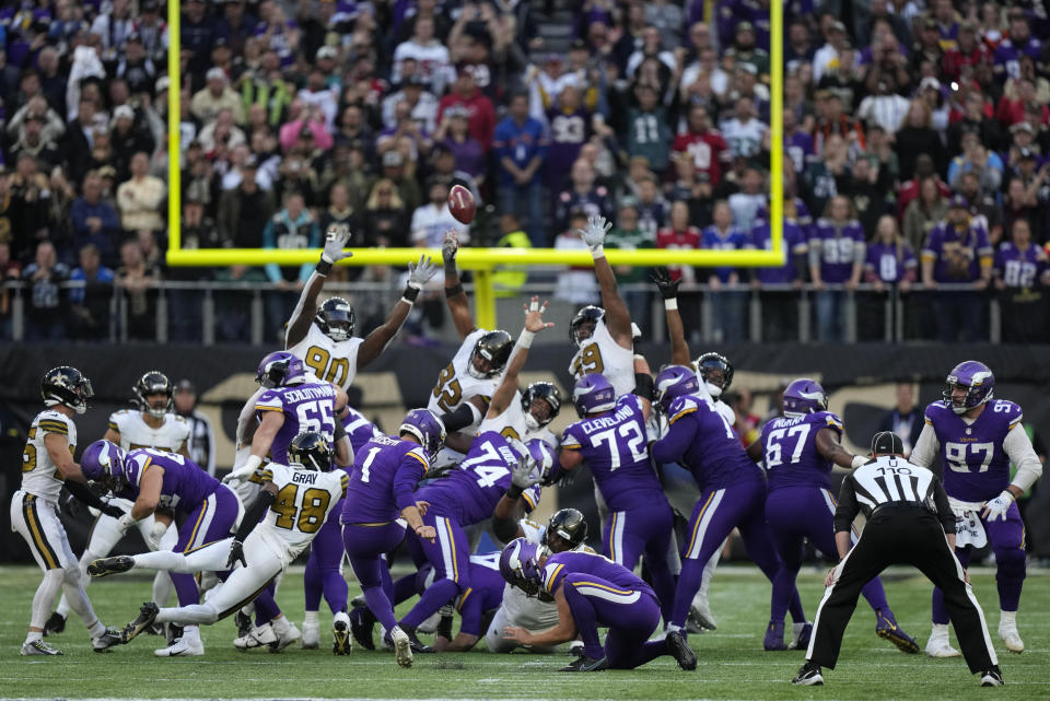 Minnesota Vikings place kicker Greg Joseph (1) kicks a field goal in the fourth quarter of an NFL match between Minnesota Vikings and New Orleans Saints at the Tottenham Hotspur stadium in London, Sunday, Oct. 2, 2022. (AP Photo/Frank Augstein)