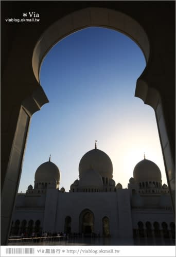 【阿布達比旅遊】謝赫扎耶德大清真寺(Sheikh Zayed Grand Mosque)～超美！世界造價最高的清真寺