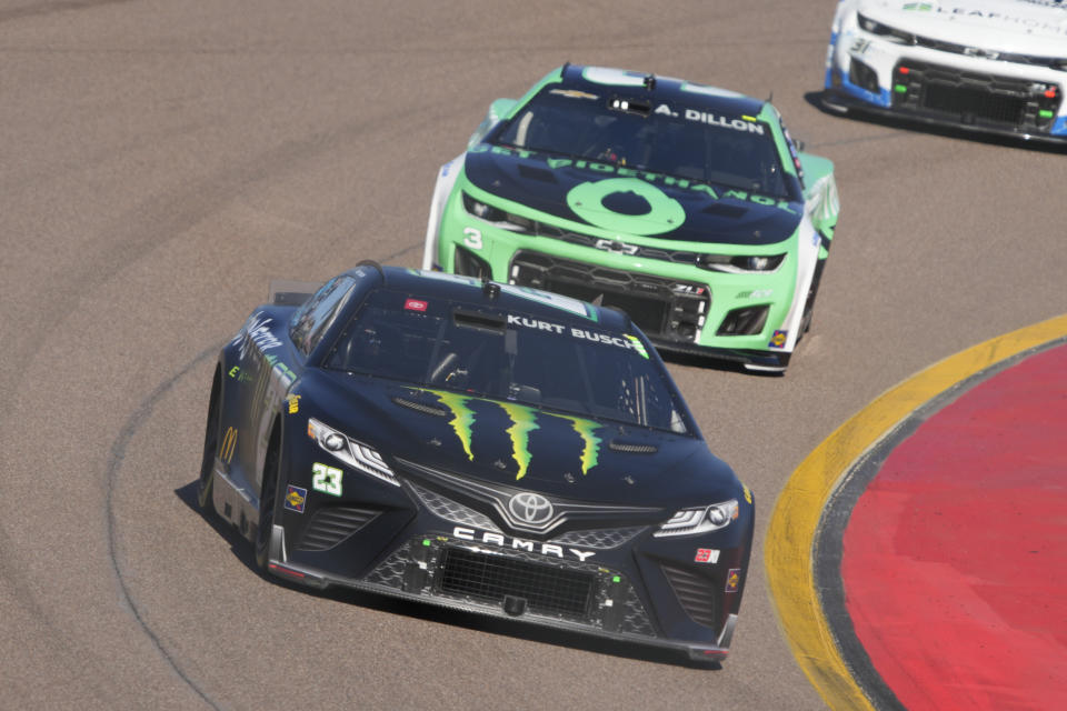 Daniel Hemric drives during a NASCAR Cup Series auto race Sunday, Nov. 6, 2022, in Avondale, Ariz. (AP Photo/Rick Scuteri)