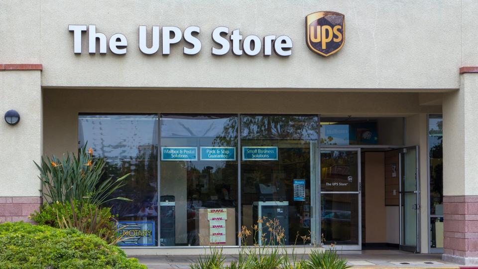 Pasadena, United States - August 2, 2014: The UPS Store exterior.