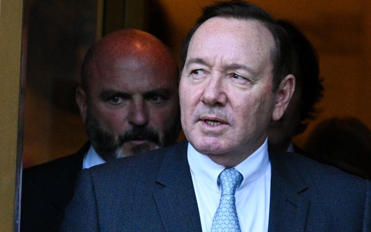 Der "House of Cards"-Star Kevin Spacey ist in einem Zivilprozess vom Vorwurf der sexuellen Belästigung freigesprochen worden.  (Bild: 2022 Getty Images/Alexi J. Rosenfeld)