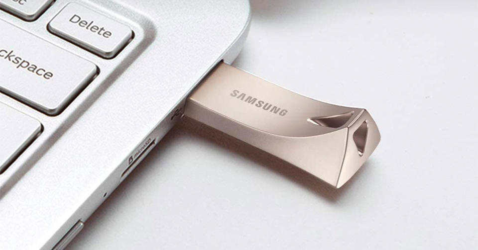 Memoria USB de 256 GB Samsung. Foto: Amazon