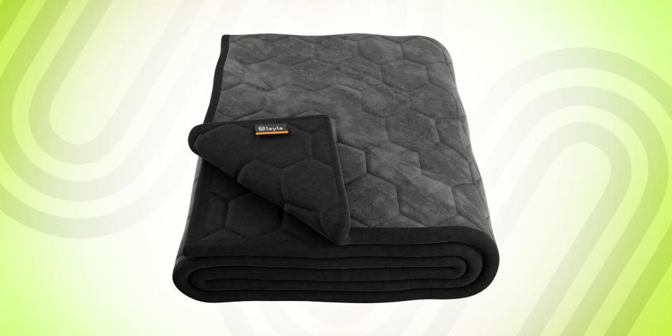 The 8 Best Weighted Blankets for Runners