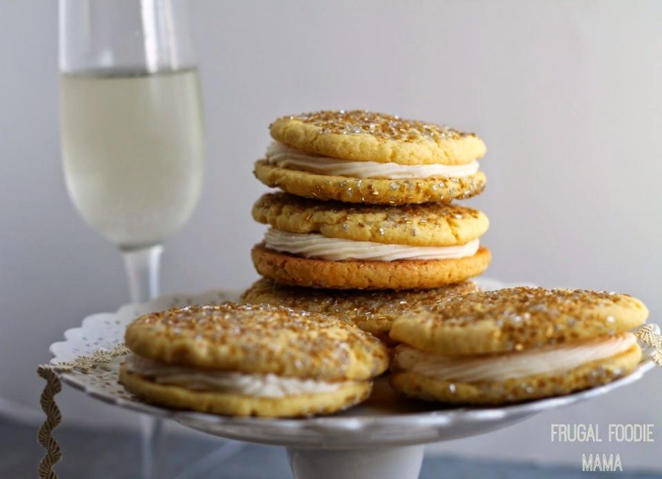 Sparkling Champagne Cookie-Wiches