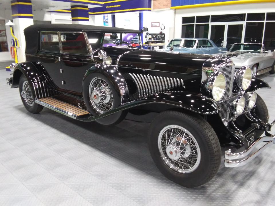 A 1929 Duesenberg Model J Convertible Sedan will be one of the automobiles on display at 'Sculpture in Motion.'