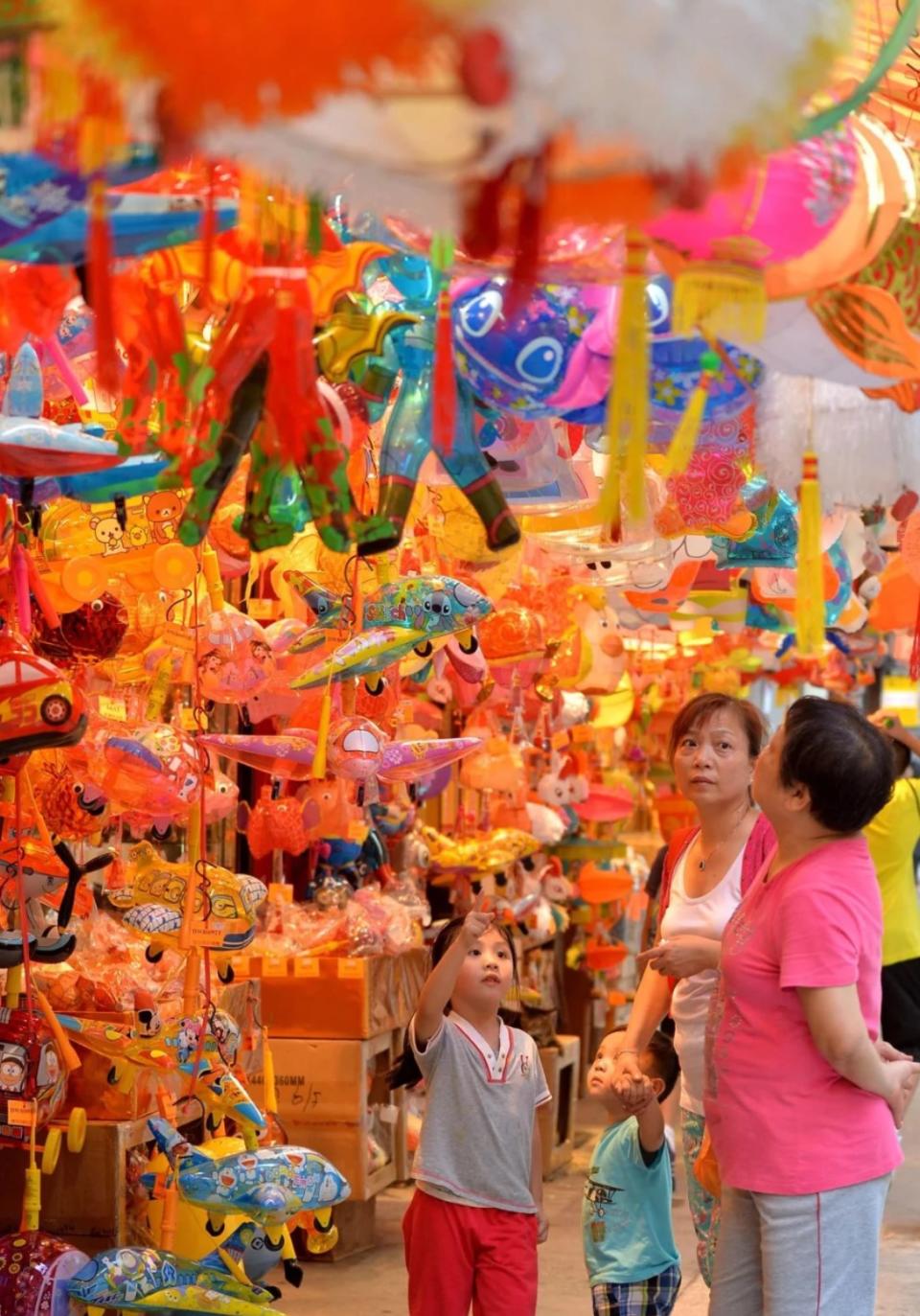 中秋節由來+香港中秋5大習俗 舞火龍/祭月賞月/食碌柚/賞花燈