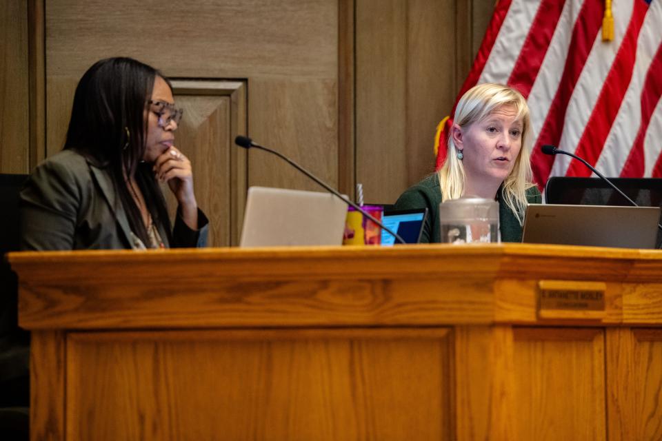 Asheville City Council on March 12 approved a 99-room hotel, restaurant and retail space at 10 Kitchin Place in a 4-2 vote, with council members Sage Turner, right, and Kim Roney voting against.