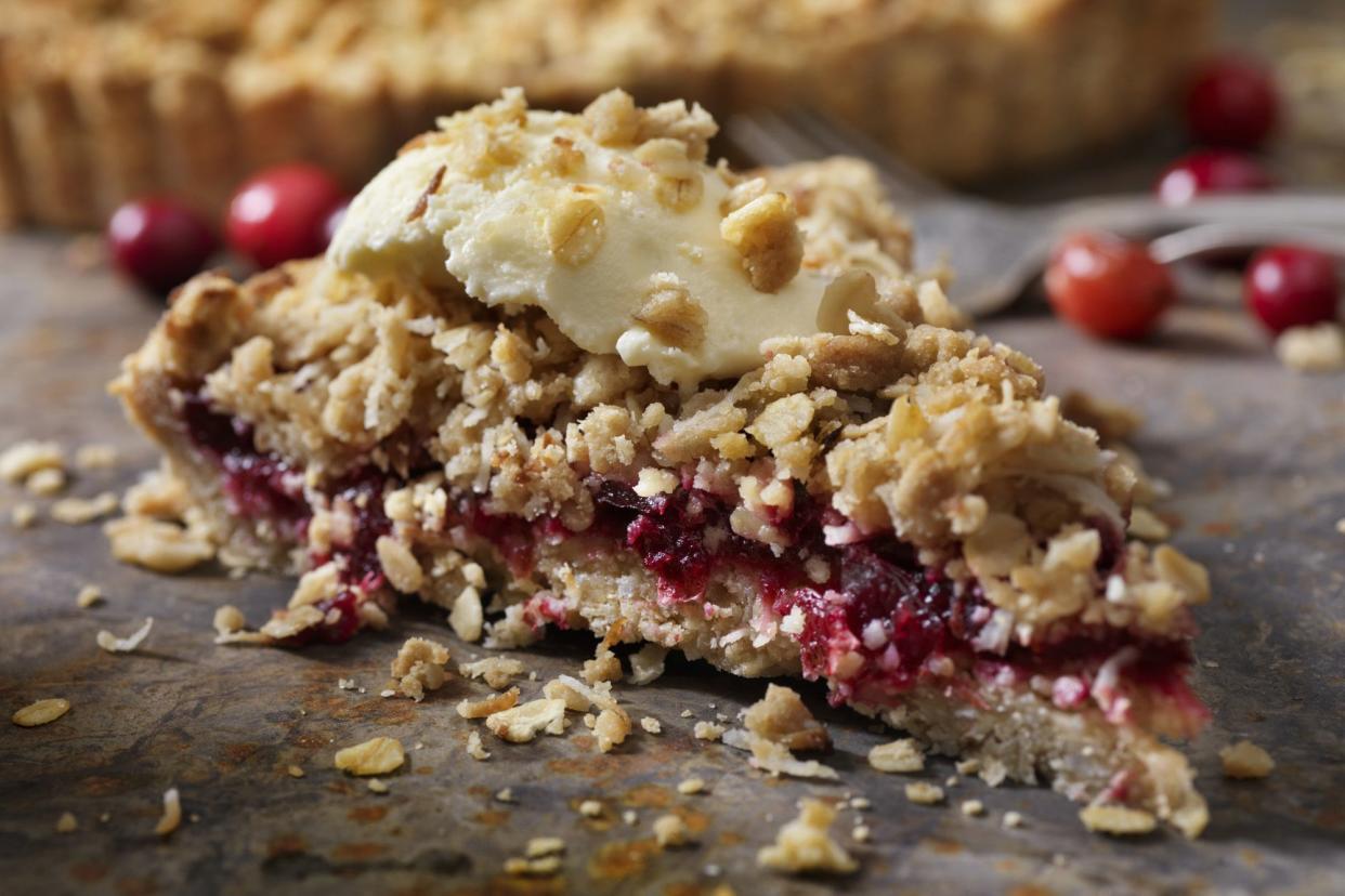 crustless cranberry pie