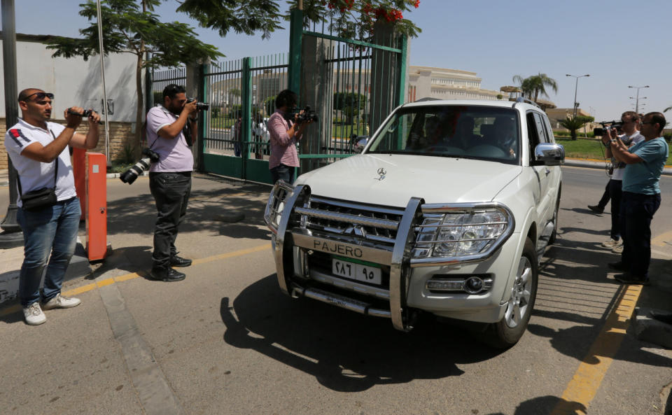 A French investigation team arrives at the Ministry of Aviation to discuss EgyptAir Flight 804, at the Cairo International Airport, May 20, 2016. (Reuters/Mohamed Abd El Ghany)