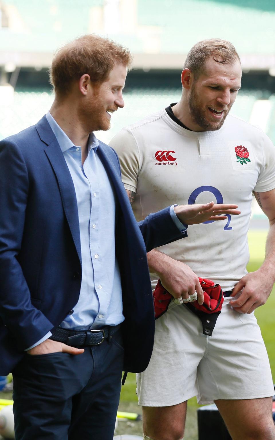 Prince Harry joins 12,000 spectators at Twickenham to watch England's open training session