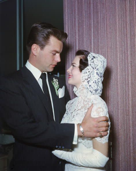 <p>Robert Wagner and Wood began seeing each other after a <a href="https://www.biography.com/news/natalie-wood-robert-wagner-relationship" rel="nofollow noopener" target="_blank" data-ylk="slk:studio-arranged date;elm:context_link;itc:0;sec:content-canvas" class="link ">studio-arranged date</a>. The couple got married on <a href="https://www.cbsnews.com/pictures/natalie-wood/18/" rel="nofollow noopener" target="_blank" data-ylk="slk:December 28, 1957;elm:context_link;itc:0;sec:content-canvas" class="link ">December 28, 1957</a> in Scottsdale, Arizona. </p>