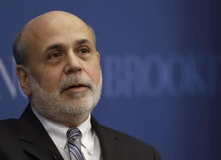 Outgoing U.S. Federal Reserve Board Chairman Ben Bernanke participates in a discussion at the Brookings Institution in Washington January 16, 2014. REUTERS/Gary Cameron