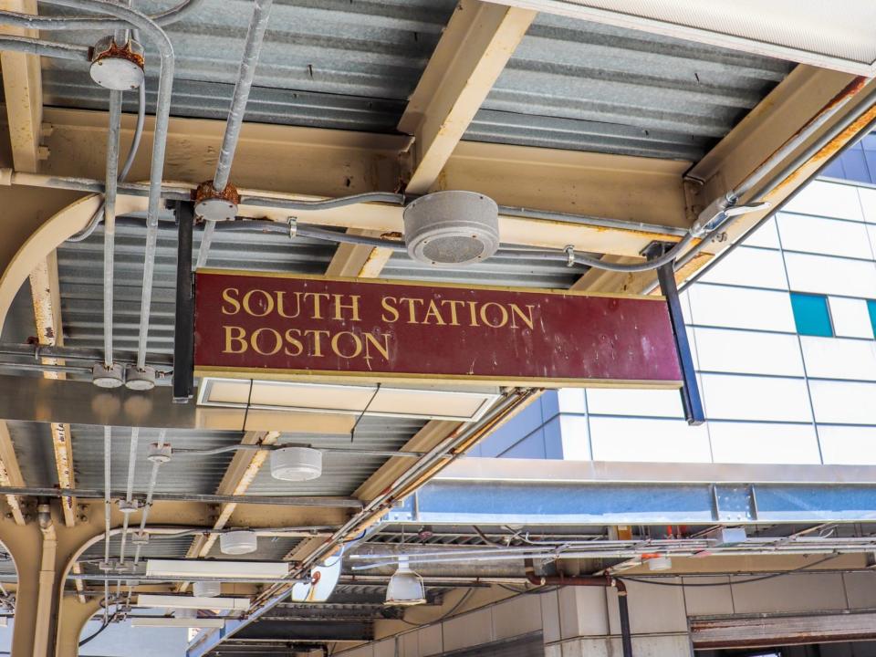 Arriving at Boston's South Station - Amtrak Northeast Regional New York to Boston