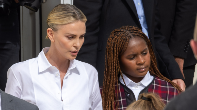 Charlize Theron And Daughter Jackson Attend Dior Show At Paris Fashion Week | Arnold Jerocki 