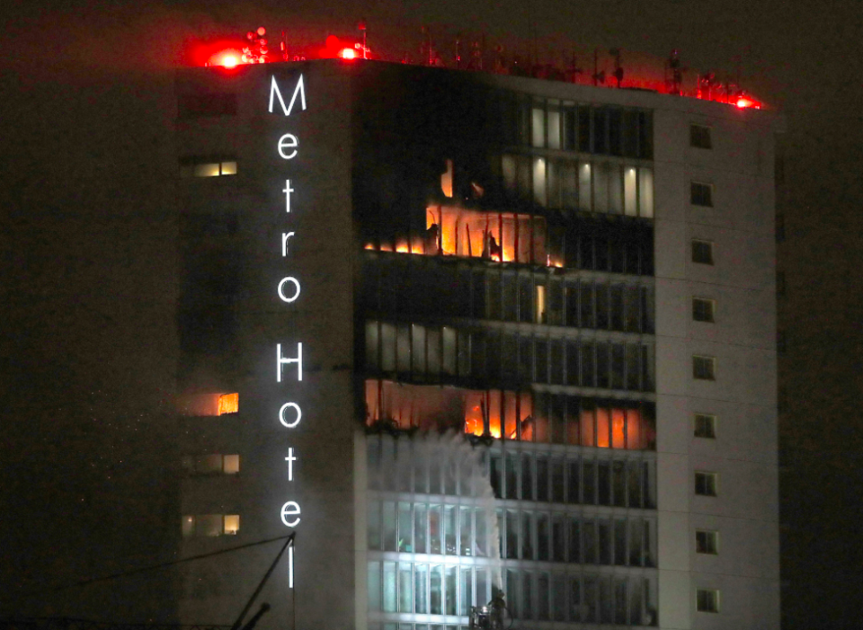 <em>Eight fire crews battled to put out the fire at the Metro Hotel Building in Dublin last night (PA)</em>