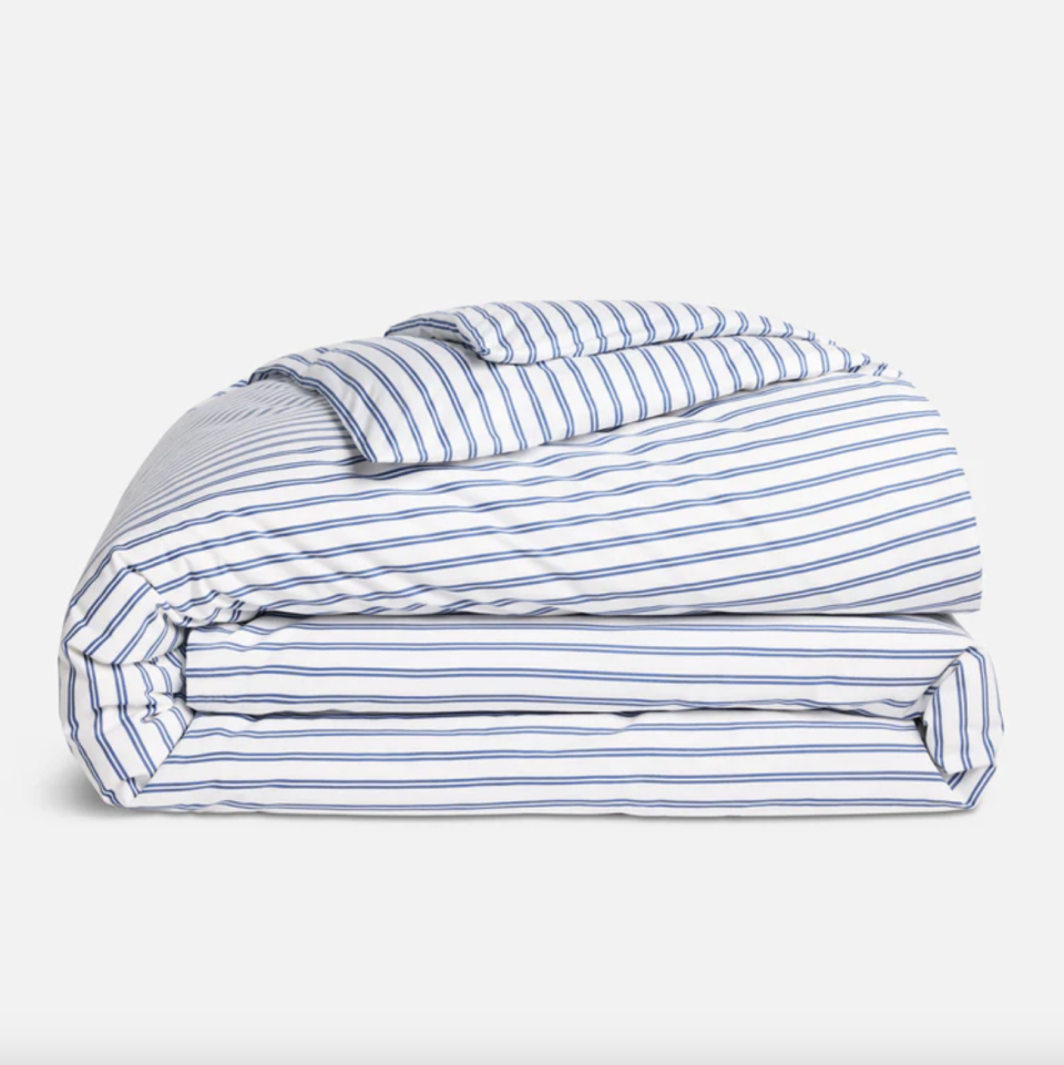 <p><a href="https://go.redirectingat.com?id=74968X1596630&url=https%3A%2F%2Fwww.brooklinen.com%2Fproducts%2Fluxe-duvet-cover&sref=https%3A%2F%2Fwww.goodhousekeeping.com%2Flife%2Fmoney%2Fg61140283%2Fbrooklinen-sale%2F" rel="nofollow noopener" target="_blank" data-ylk="slk:Shop Now;elm:context_link;itc:0;sec:content-canvas" class="link ">Shop Now</a></p><p>Luxe Duvet Cover</p><p>brooklinen.com</p><p>$160.65</p>