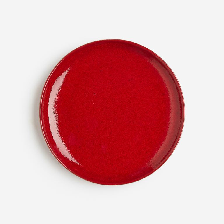 red plate