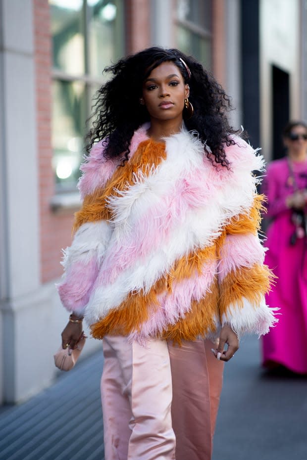 <p>A beauty street style look from Milan Fashion Week. <em>Photo: Imaxtree</em></p>