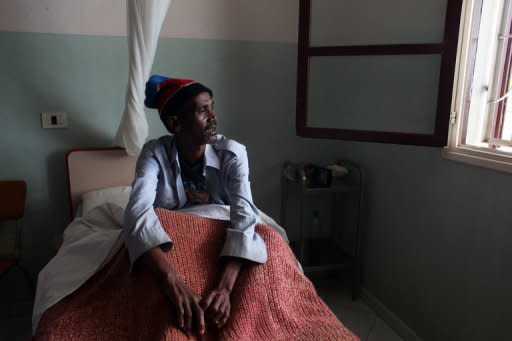 A man suffering from tuberculosis (TB) rests in a hospital in Tamatave, Madagascar, May 29, 2012. Africa, India and other developing countries are awash in fake or sub-standard drugs for tuberculosis, fuelling the rise of treatment-resistant strains of TB, according to a survey published on Tuesday