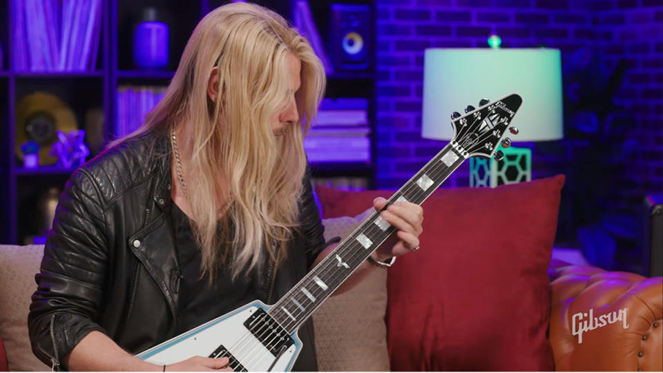 Gibson Custom Shop Richie Faulkner Flying V Custom