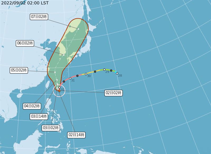 強颱「軒嵐諾」最新路徑出爐。（圖／中央氣象局）