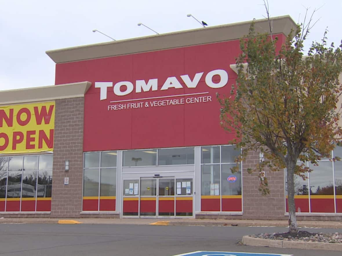 Fresh produce retailer Tomavo has filed for insolvency, and a list of creditors shows it owes other companies more than $3 million. Pictured is its Fredericton branch. (Ed Hunter/CBC - image credit)