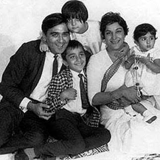 <p>Sunil Dutt and Nargis</p><p>Another real life romance that stood the test of time, Sunil Dutt and Nargis will forever be remembered for their performance in the 1957 classic Mother India, in which they starred as mother and son. Despite her alleged affairs with Raj Kapoor, Nargis had found a place in Dutt’s heart. “I am concerned about the person who comes in my life; what matters from that day on is how true the person is to me. The past is nothing to me,” he said in an interview. Sweet! </p>